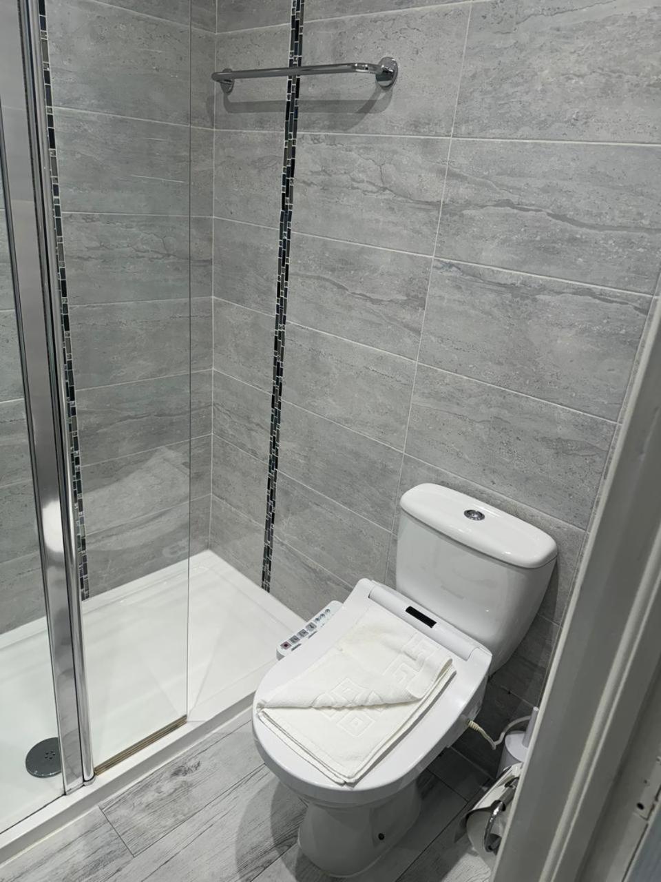 Ellan Vannin Hotel Дуглас Экстерьер фото